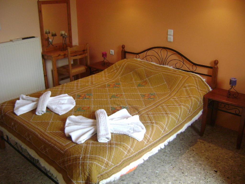 Adonis Beach Hotel Iraklio Eksteriør billede